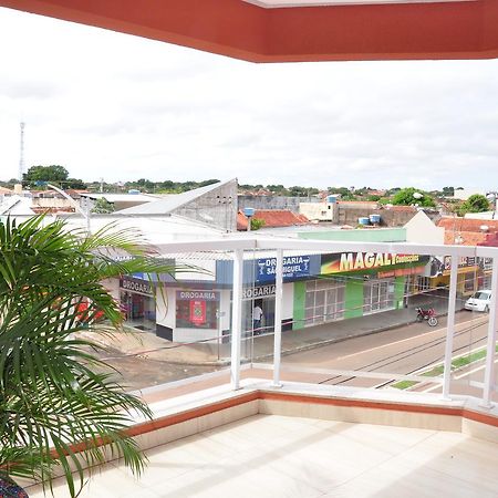 Hotel Sao Miguel Sao Miguel do Araguaia Kültér fotó